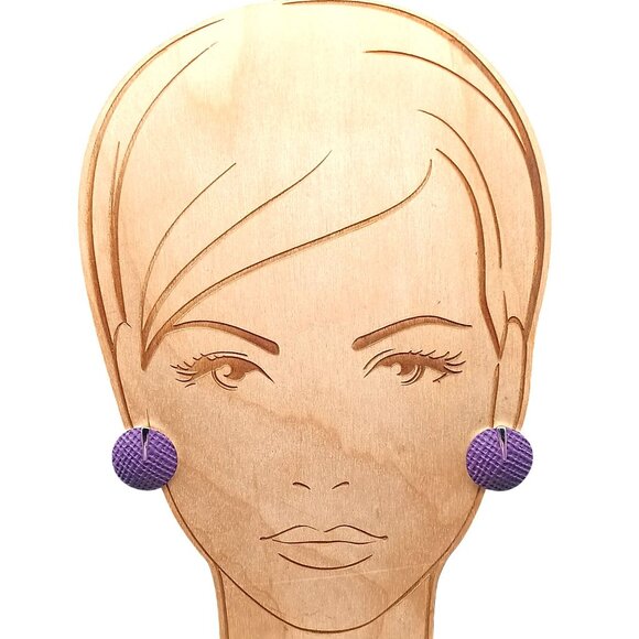 Vintage Sarah Coventry Purple Textured Clip-On Earrings With Silver-Tone Accent - Picture 3 of 4